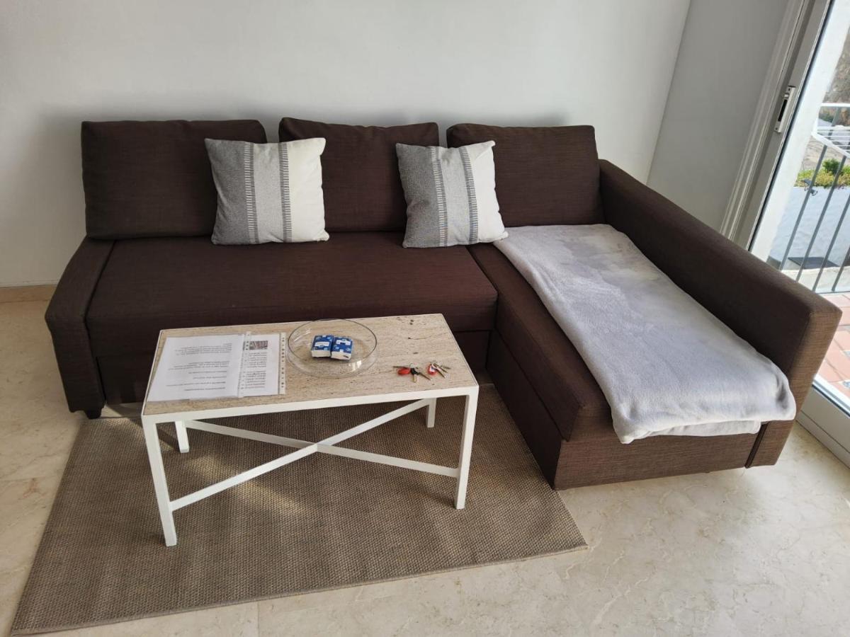 Tranquility Studio Apartment Малага Екстериор снимка